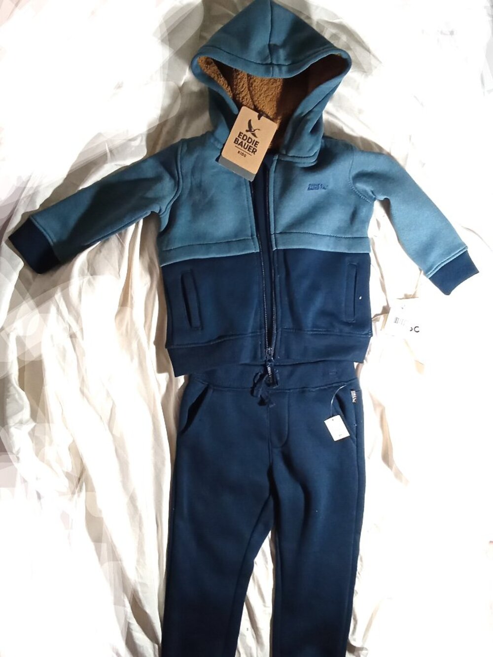 Eddie Bauer Toddler Boys Sweat Suit Size 3T